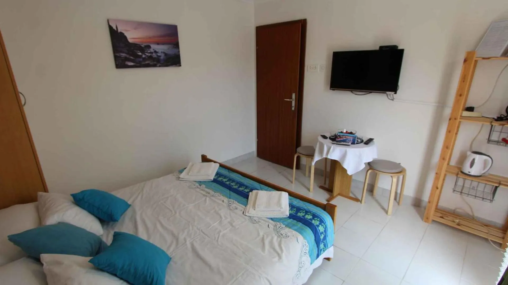 Apartments In Malinska/Insel Krk 27336  Malinska