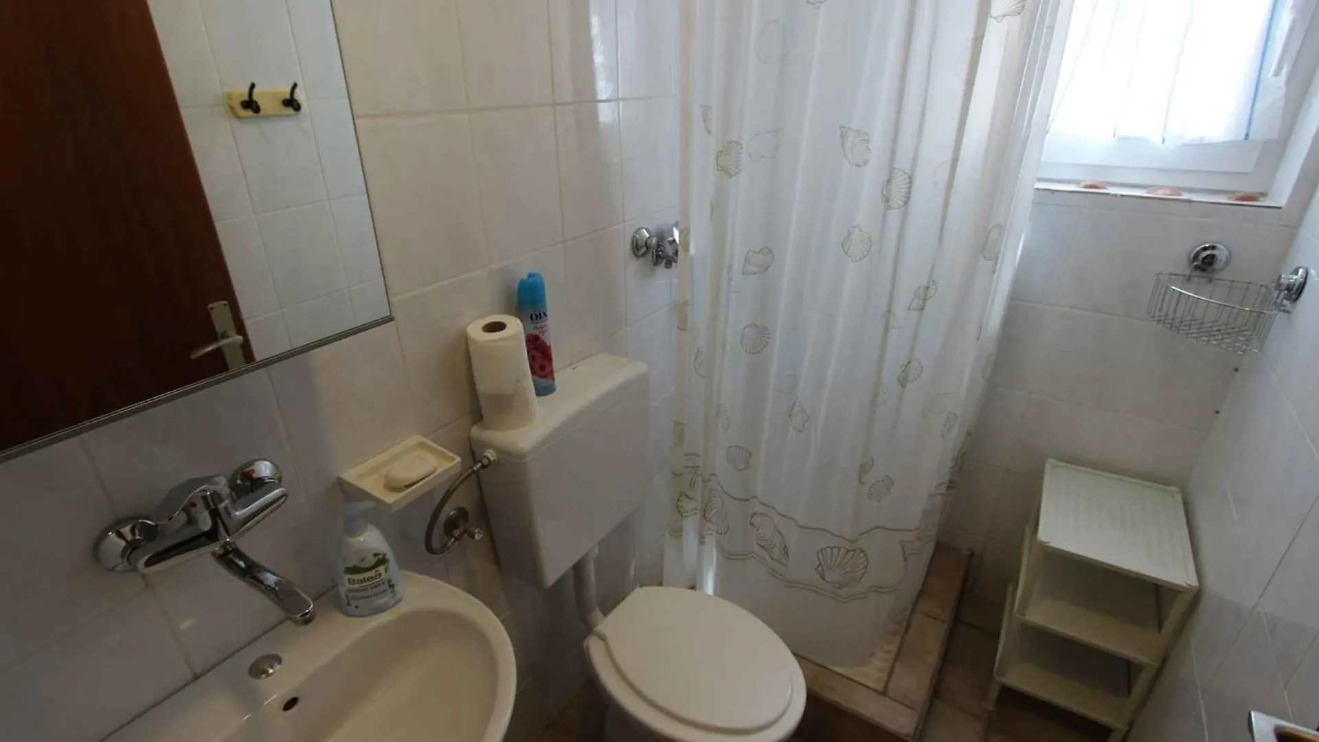 Apartments In Malinska/Insel Krk 27336 Croazia